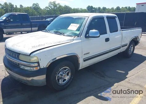 2001 Chevrolet Silverado C1500 from USA, damaged, VIN 2GCEC19V711244672